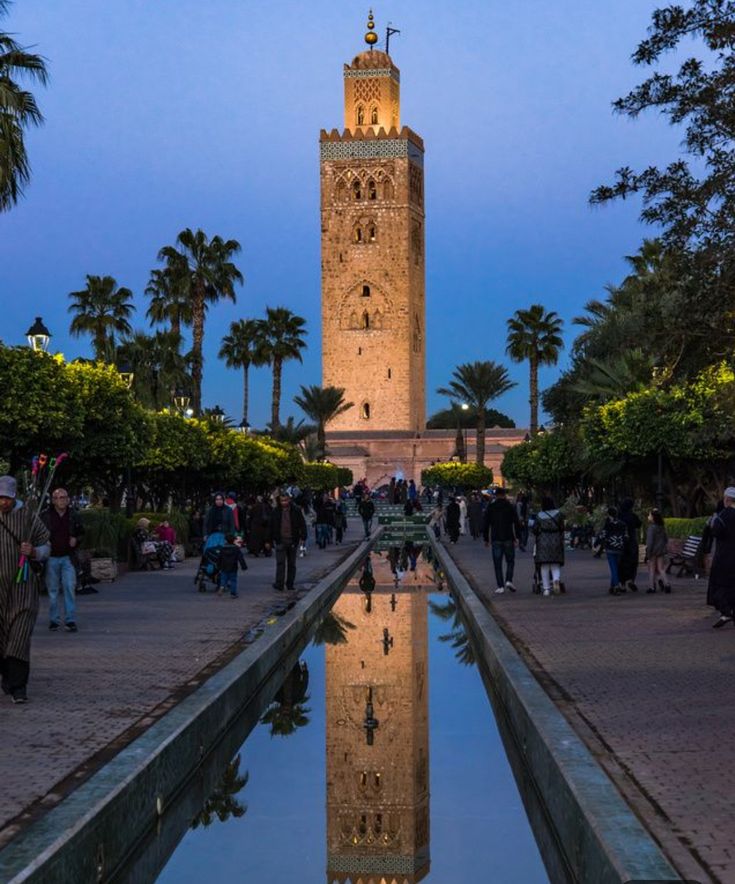Sunrise painting the dunes of Erg Chebbi